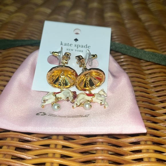♠️kate spade Winter Wonderland 3D Carousel Statement Dangling Earrings, NWT - Picture 10 of 14